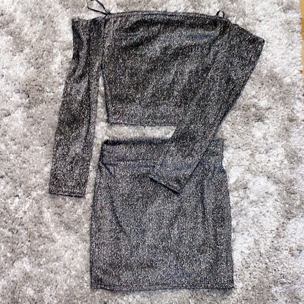 Forever 21 sparkly two piece set